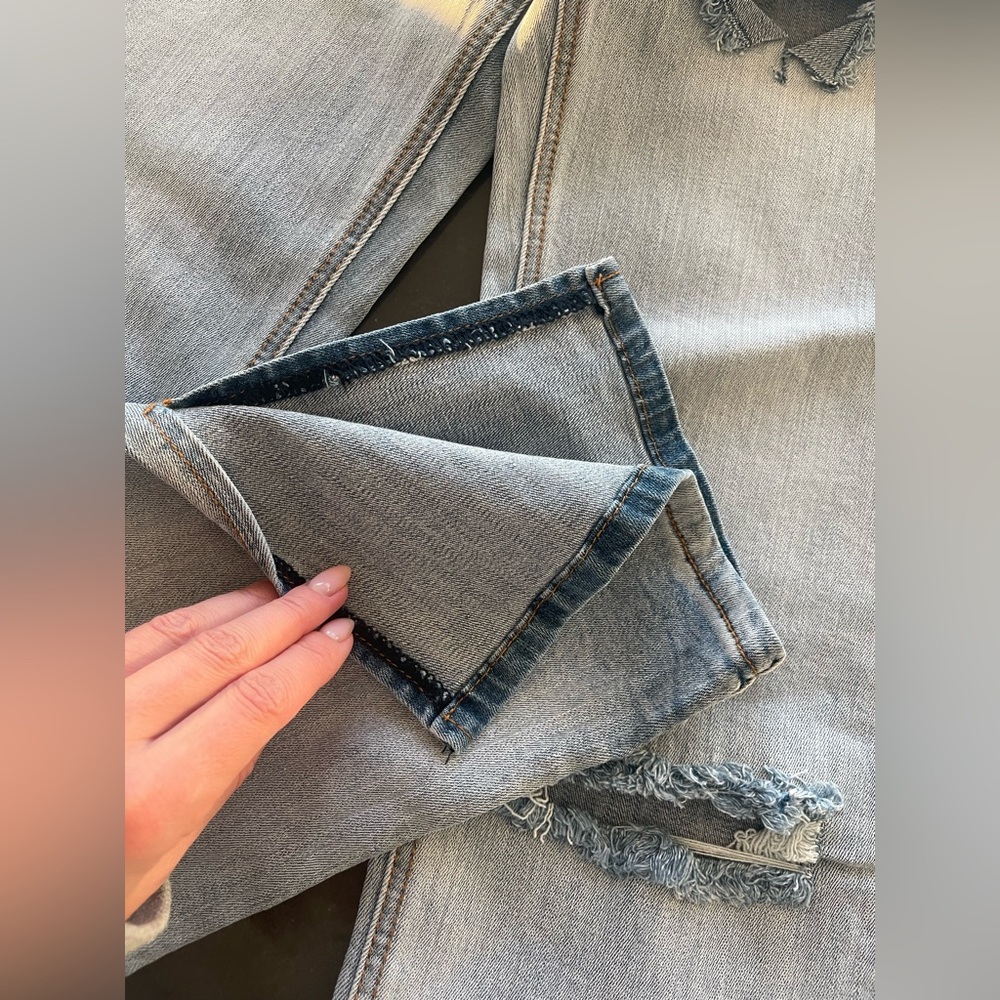NWT FASHION NOVA SAVANNAH SPLIT HEM BLUE JEANS 5 - Picture 9 of 13